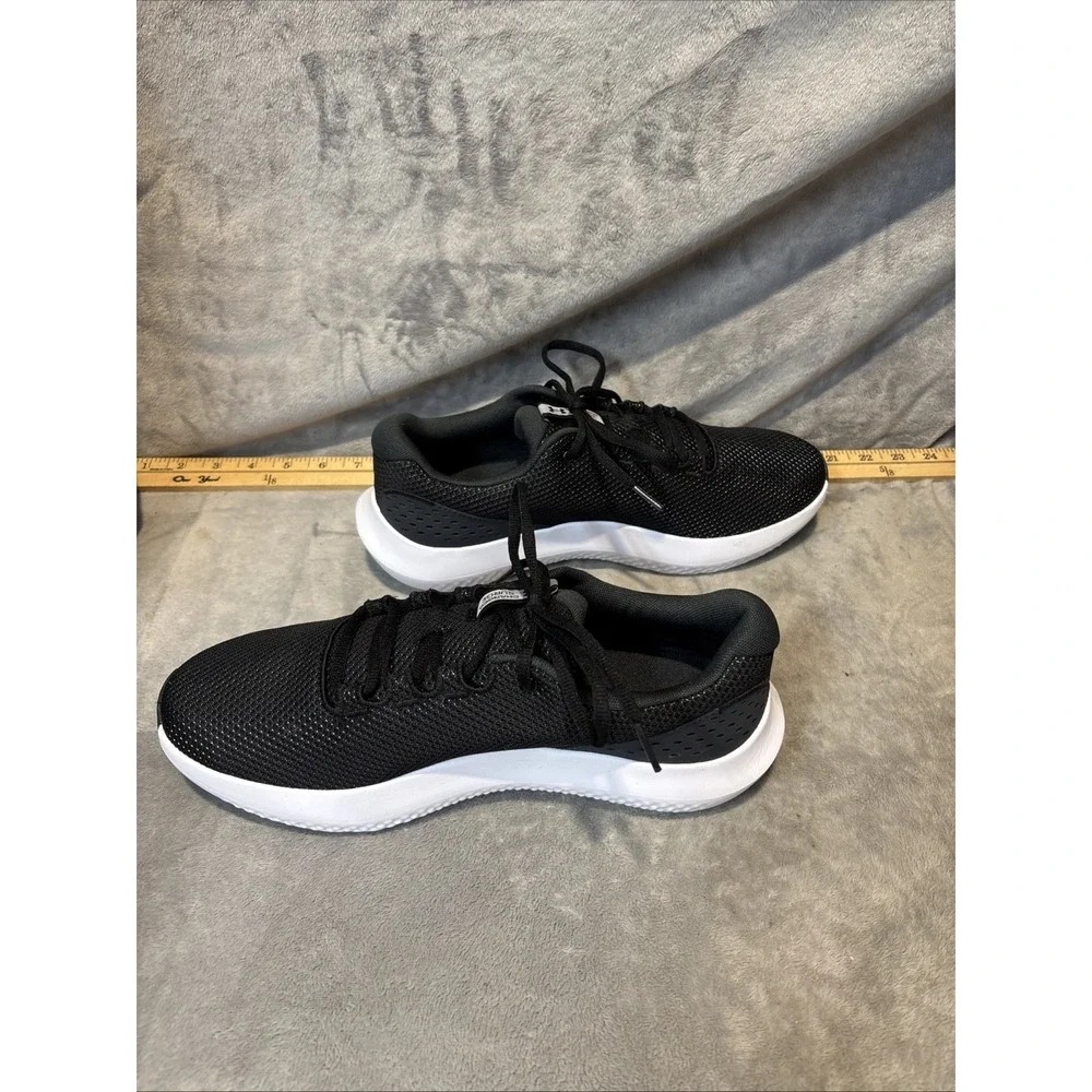 Under Armour men's UA Charged Surge 4 Sneaker 3027000 001 Black